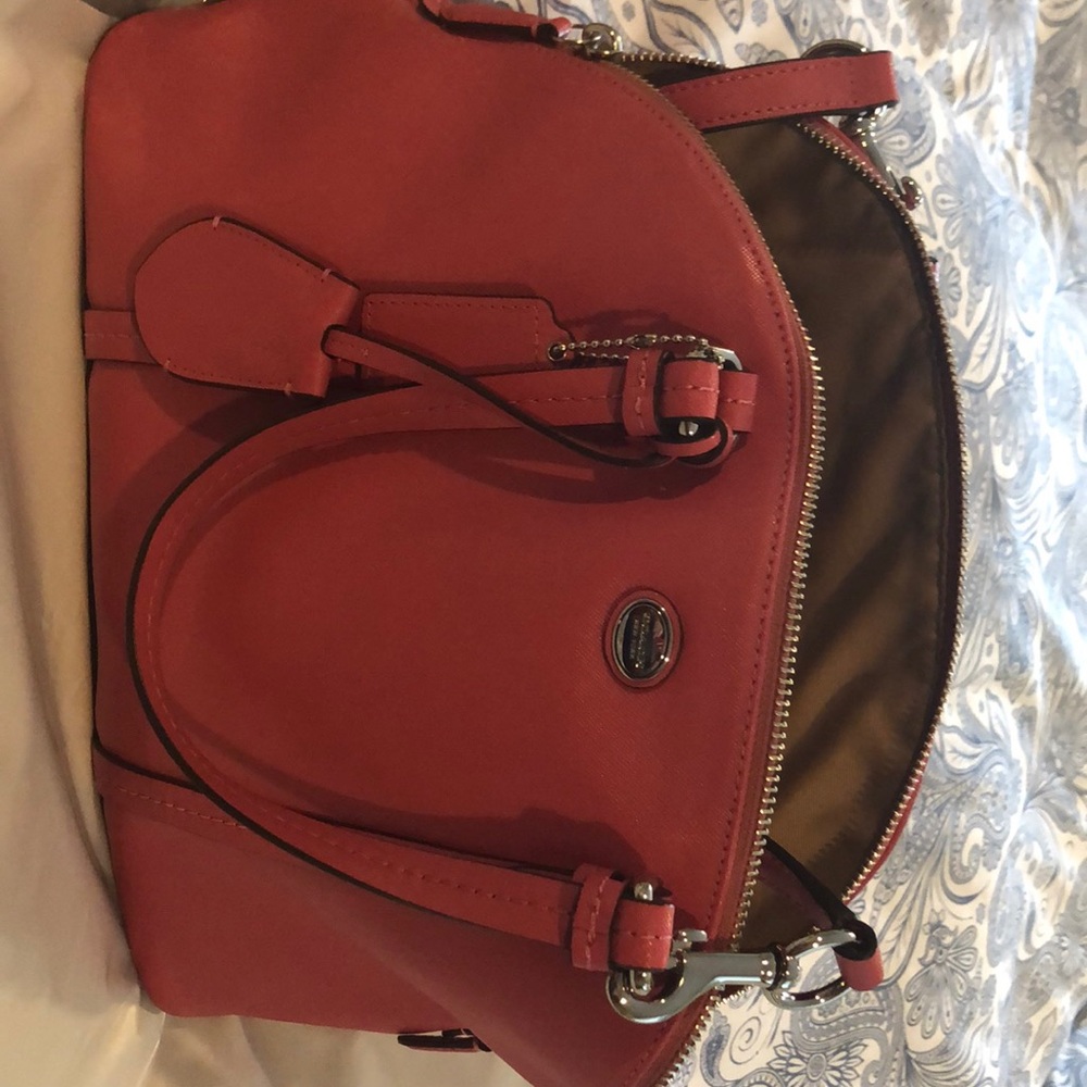 Coach bag with wallet used once